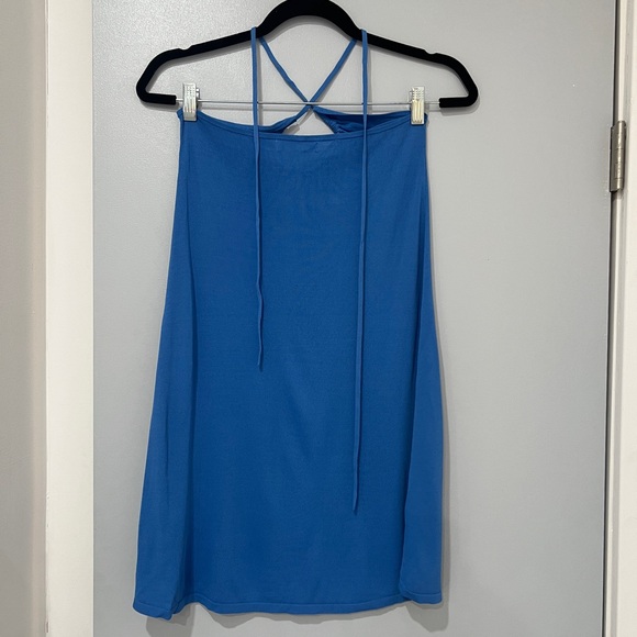 Fine Knitted Flowy Mini Dress - Picture 5 of 8